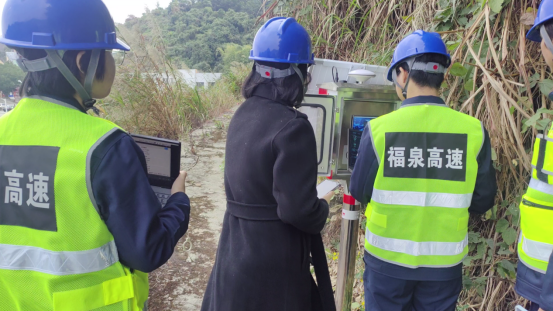 智护边坡：AI赋能厘米级监测预警——97.5%准确率 重塑地质灾害主动预警新范式